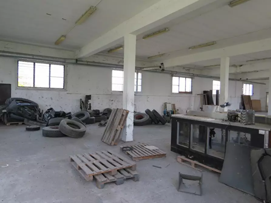 Immagine 12 di Capannone industriale in vendita  in Via Cadabese 18 a Cerea