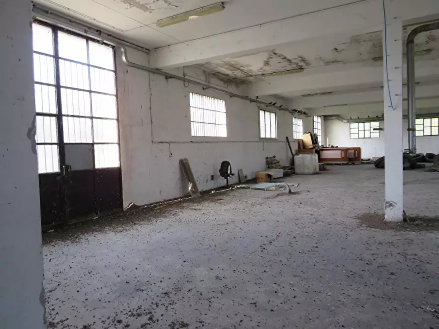 Immagine 30 di Capannone industriale in vendita  in Via Cadabese 18 a Cerea