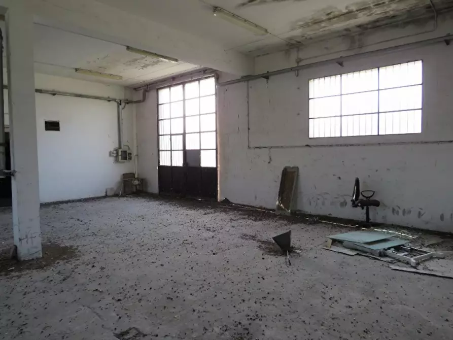 Immagine 37 di Capannone industriale in vendita  in Via Cadabese 18 a Cerea
