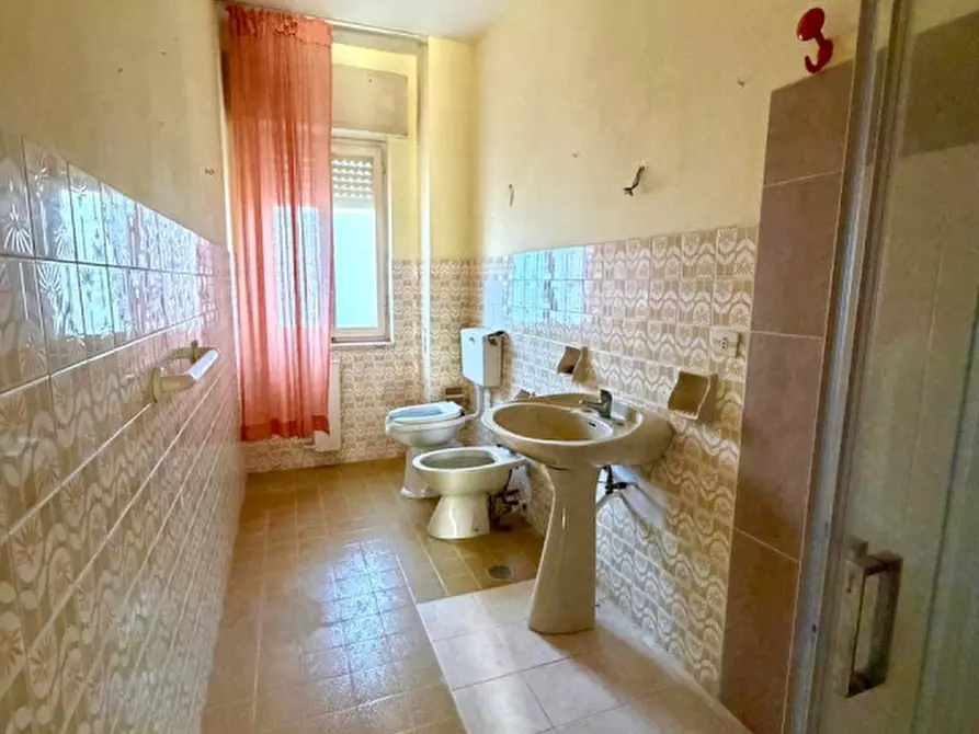 Immagine 9 di Appartamento in vendita  in via Mascalucia 5 a Siracusa