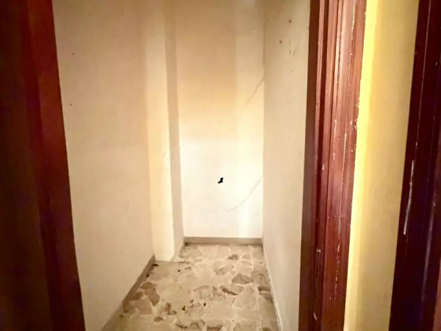 Immagine 13 di Appartamento in vendita  in via Mascalucia 5 a Siracusa