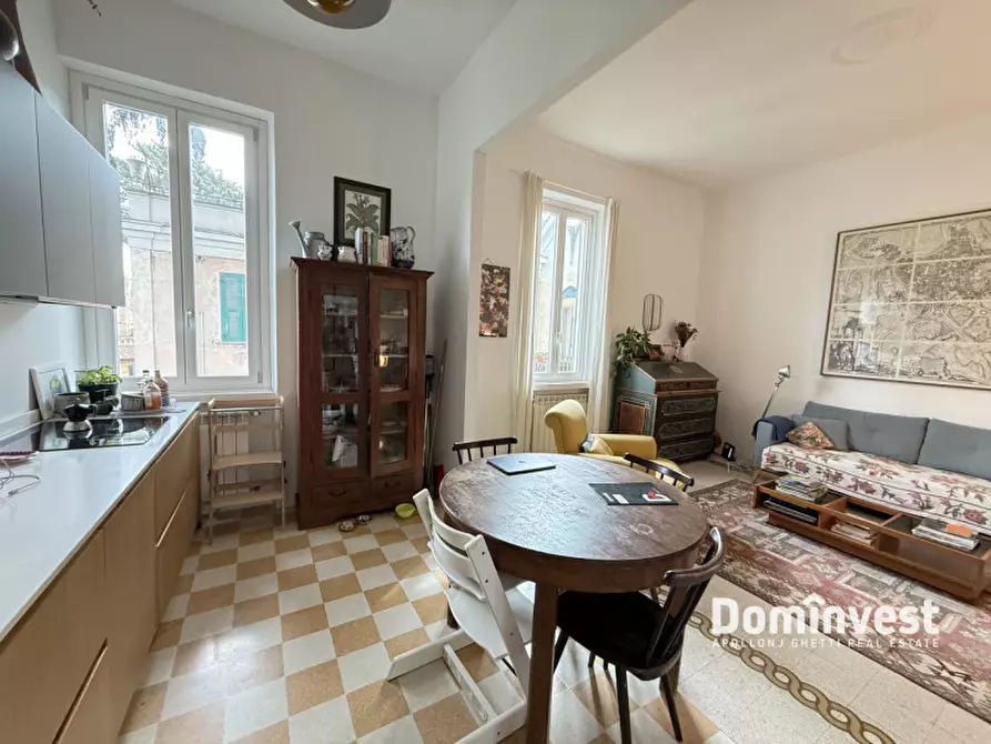 Immagine 5 di Appartamento in vendita  in Via delle sette chiese a Roma