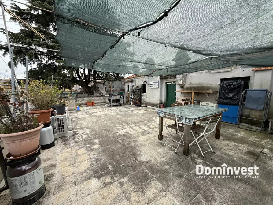 Immagine 12 di Appartamento in vendita  in Via delle sette chiese a Roma