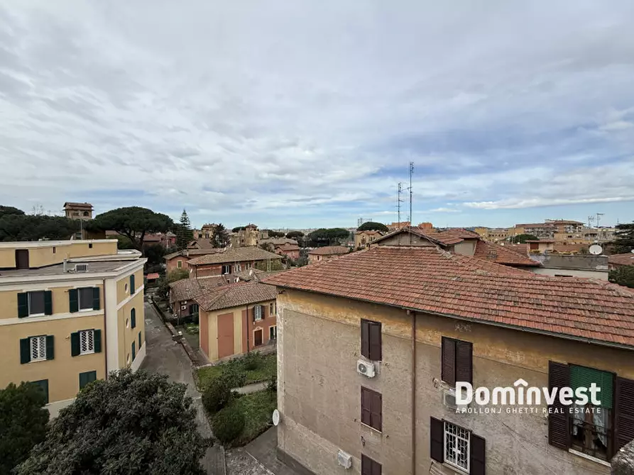 Immagine 17 di Appartamento in vendita  in Via delle sette chiese a Roma