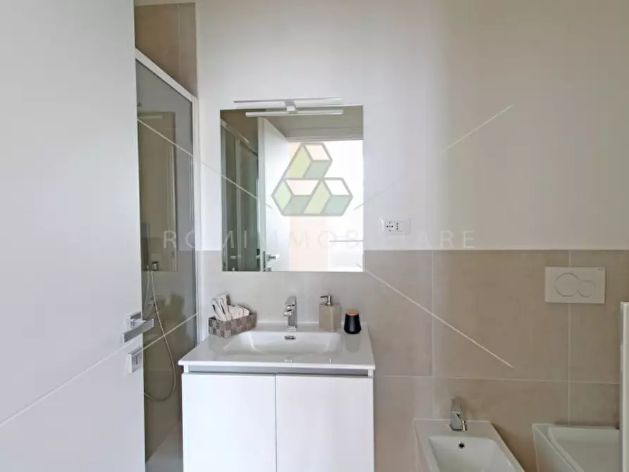 Immagine 12 di Appartamento in vendita  in Via Umberto Saba a Roma