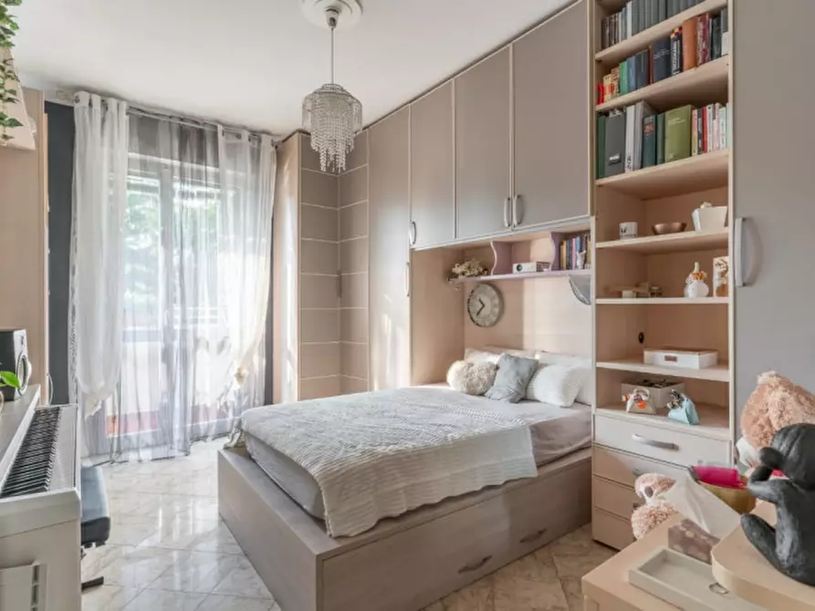 Immagine 1 di Camera in affitto  in Via Rimini, 25 a Milano