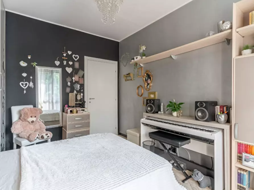 Immagine 4 di Camera in affitto  in Via Rimini, 25 a Milano