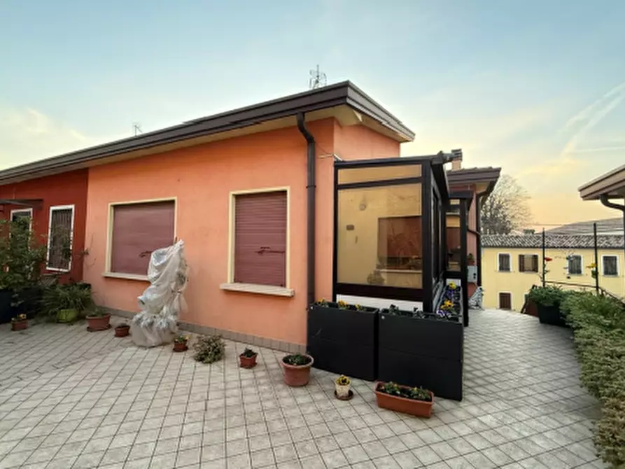 Immagine 2 di Appartamento in vendita  in Via Dante Alighieri, 20 a Vigonovo