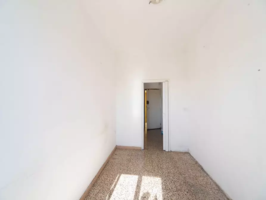 Immagine 11 di Appartamento in vendita  in Piazza Prealpi 3 a Milano