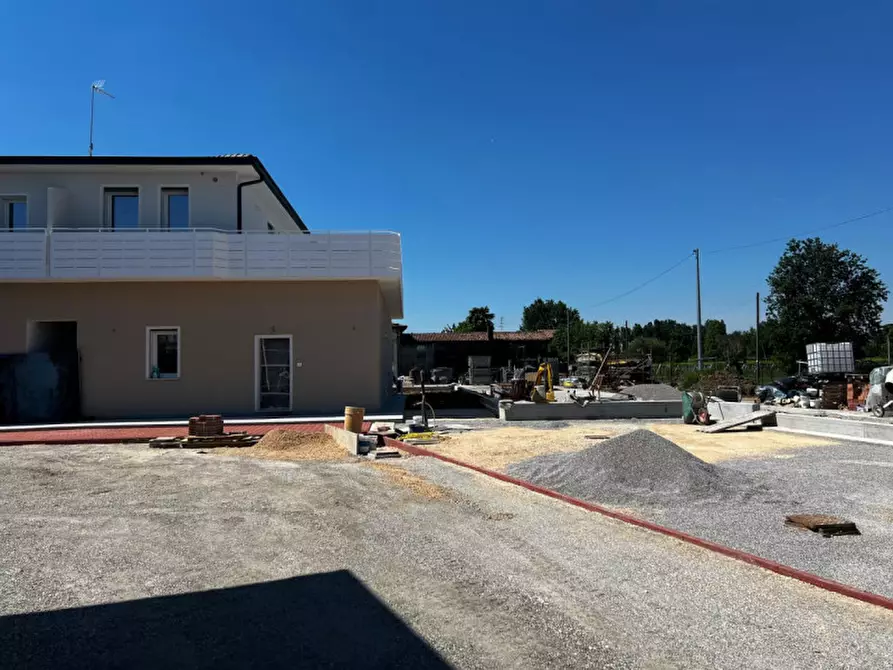 Immagine 3 di Appartamento in vendita  in VIA VALLIO 69 a Meolo