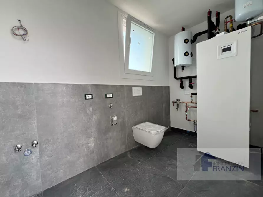 Immagine 19 di Appartamento in vendita  in VIA VALLIO 69 a Meolo