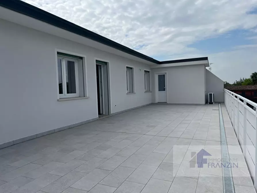 Immagine 40 di Appartamento in vendita  in VIA VALLIO 69 a Meolo