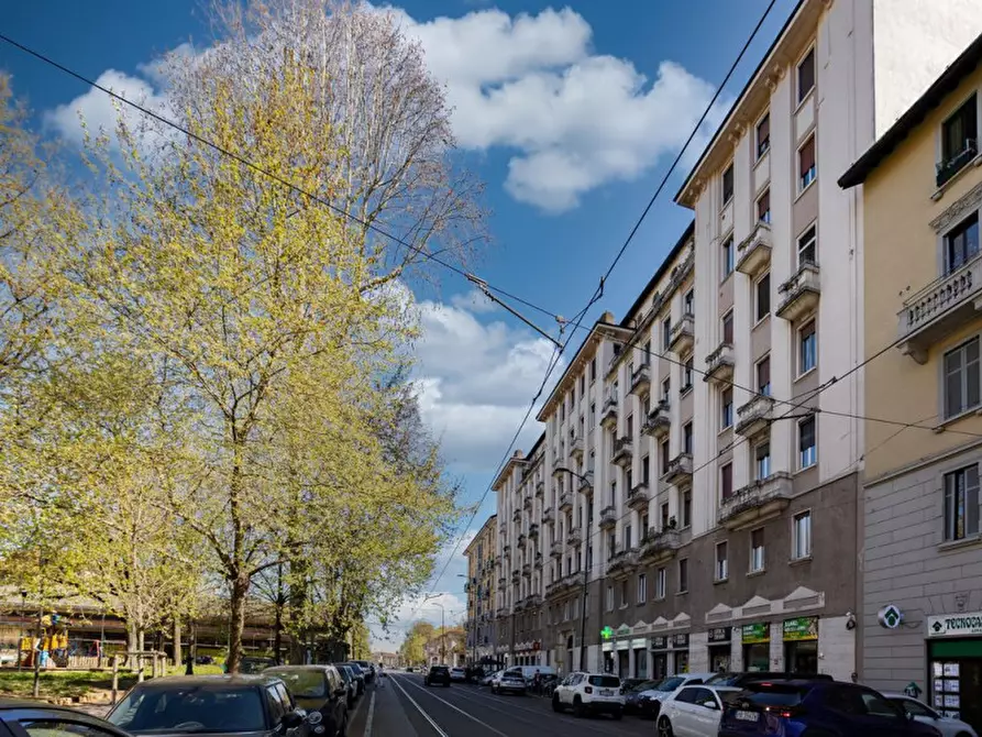 Immagine 2 di Appartamento in vendita  in Piazza Prealpi 3 a Milano