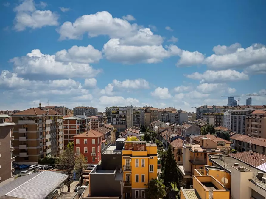 Immagine 37 di Appartamento in vendita  in Piazza Prealpi 3 a Milano