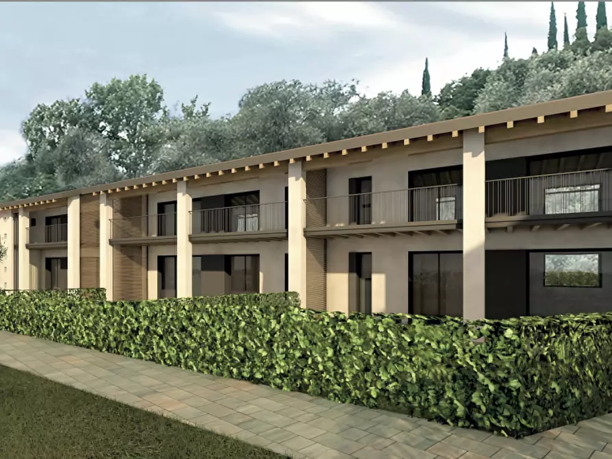 Immagine 7 di Appartamento in vendita  in Via Lago Lucone a Polpenazze Del Garda