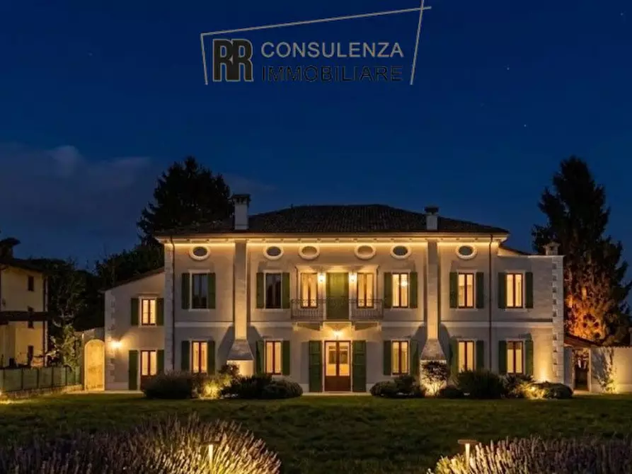 Immagine 3 di Villa in vendita  in Via Camin a Schio