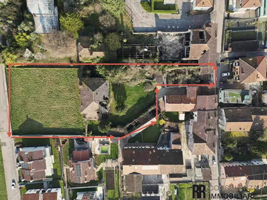 Immagine 13 di Villa in vendita  in Via Camin a Schio