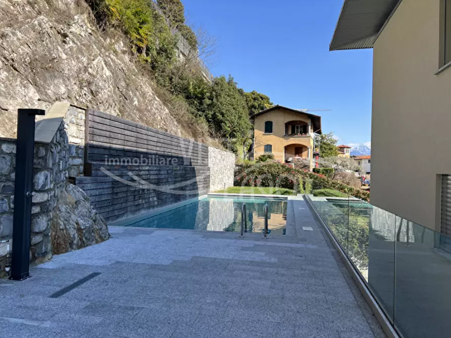 Immagine 10 di Appartamento in vendita  in Via Luigi Cadorna 36 a Menaggio
