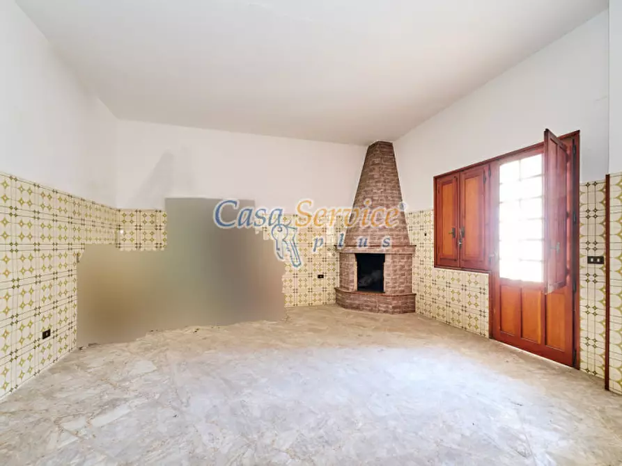 Immagine 13 di Casa indipendente in vendita  in Viale delle Rimembranze a Matino