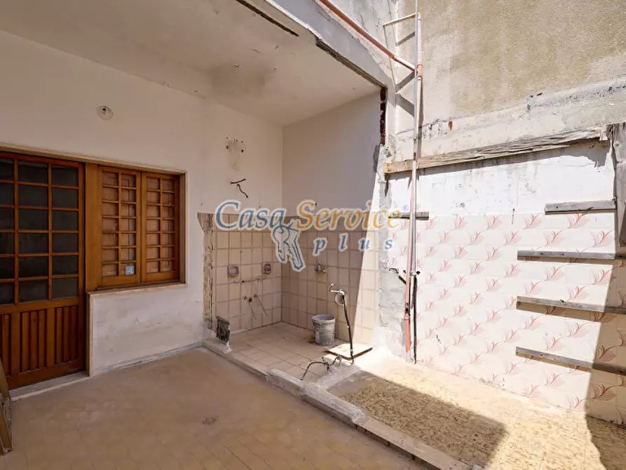 Immagine 30 di Casa indipendente in vendita  in Viale delle Rimembranze a Matino