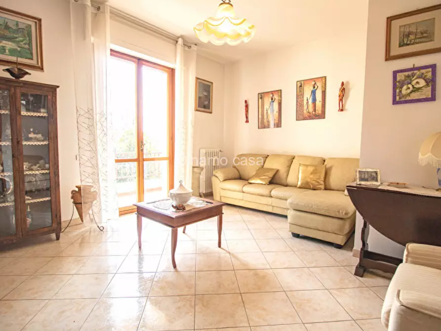 Immagine 3 di Appartamento in vendita  in via del pozzo a Prato