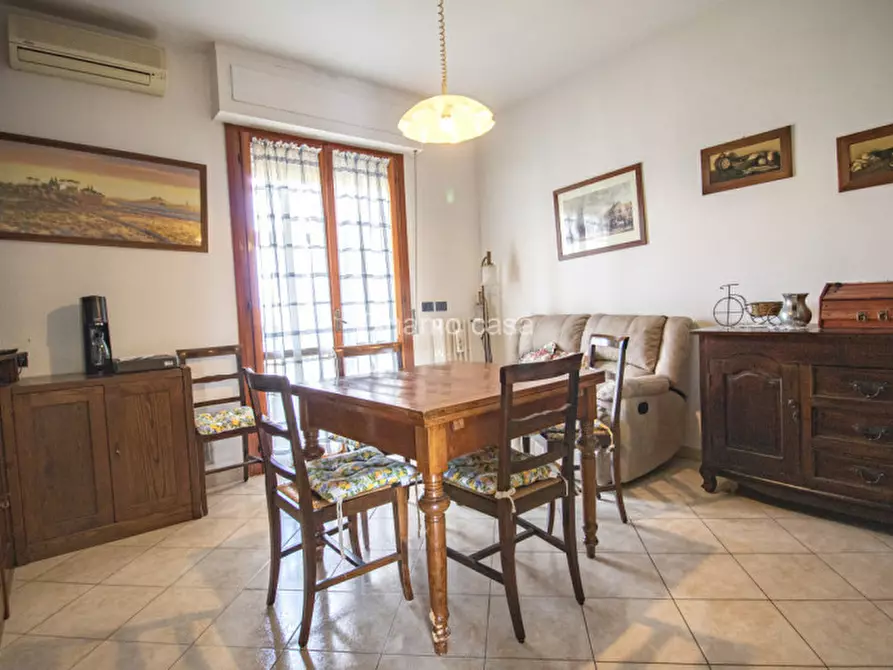 Immagine 10 di Appartamento in vendita  in via del pozzo a Prato