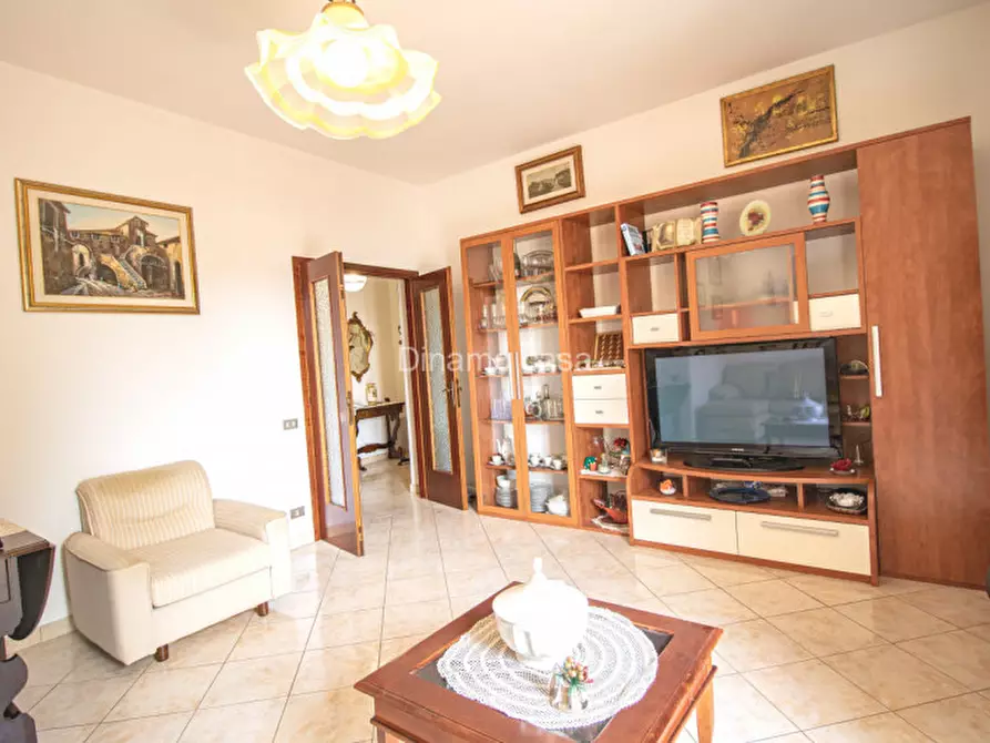 Immagine 15 di Appartamento in vendita  in via del pozzo a Prato