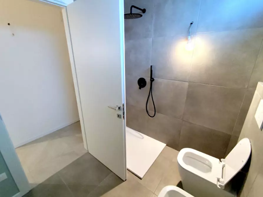 Immagine 11 di Appartamento in vendita  in Riviera a Padova