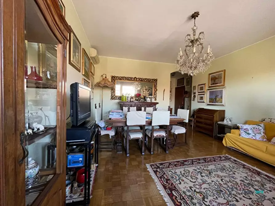 Immagine 6 di Appartamento in affitto  in Via Valsesia, 86 a Milano