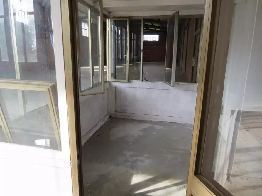 Immagine 7 di Capannone industriale in vendita  in Via Dossi a Sanguinetto