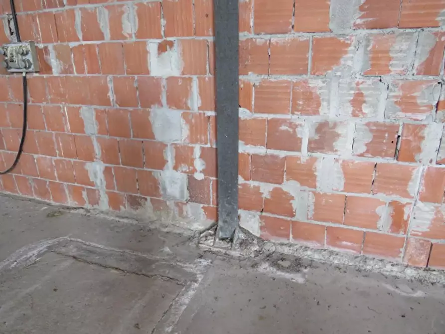 Immagine 39 di Capannone industriale in vendita  in Via Dossi a Sanguinetto