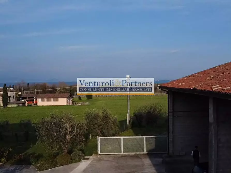 Immagine 7 di Rustico / casale in vendita  in Via Maccarona a Lonato del Garda