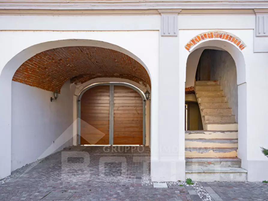 Immagine 10 di Villa in vendita  in Via Roma 34 a Pezzana