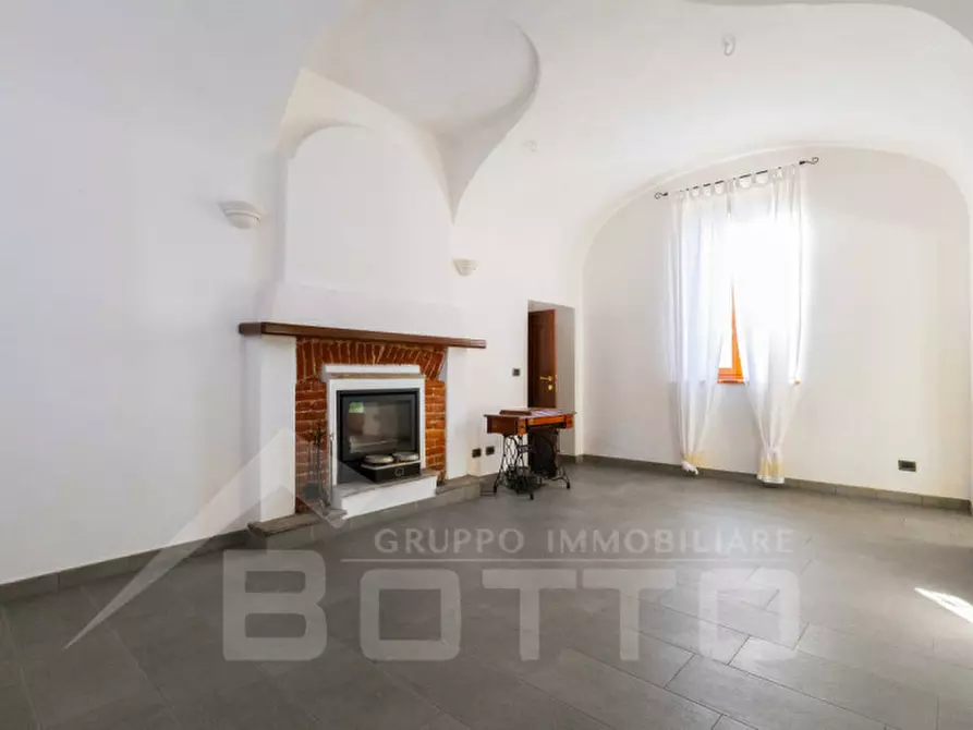 Immagine 23 di Villa in vendita  in Via Roma 34 a Pezzana