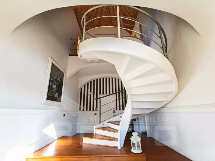 Immagine 29 di Villa in vendita  in Via Roma 34 a Pezzana