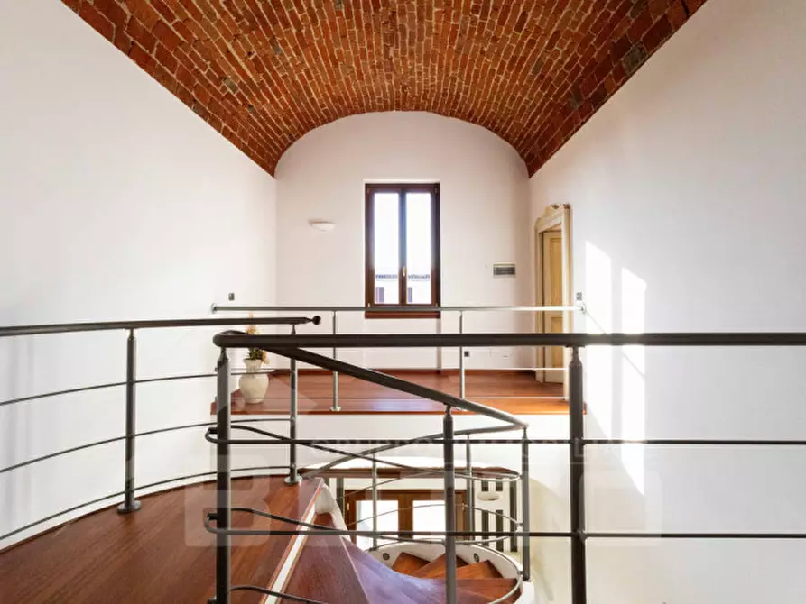 Immagine 30 di Villa in vendita  in Via Roma 34 a Pezzana