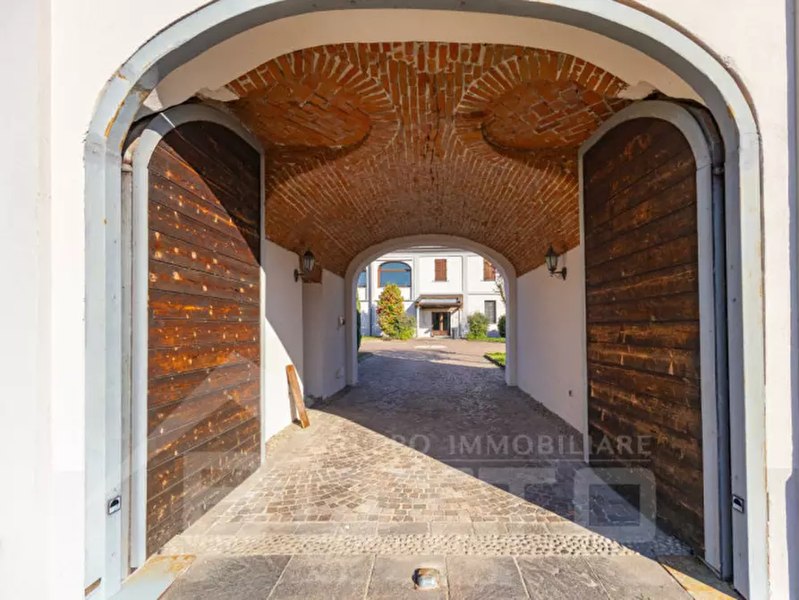 Immagine 56 di Villa in vendita  in Via Roma 34 a Pezzana