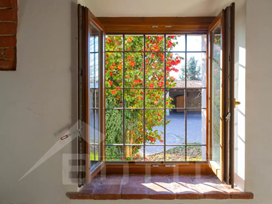 Immagine 62 di Villa in vendita  in Via Roma 34 a Pezzana