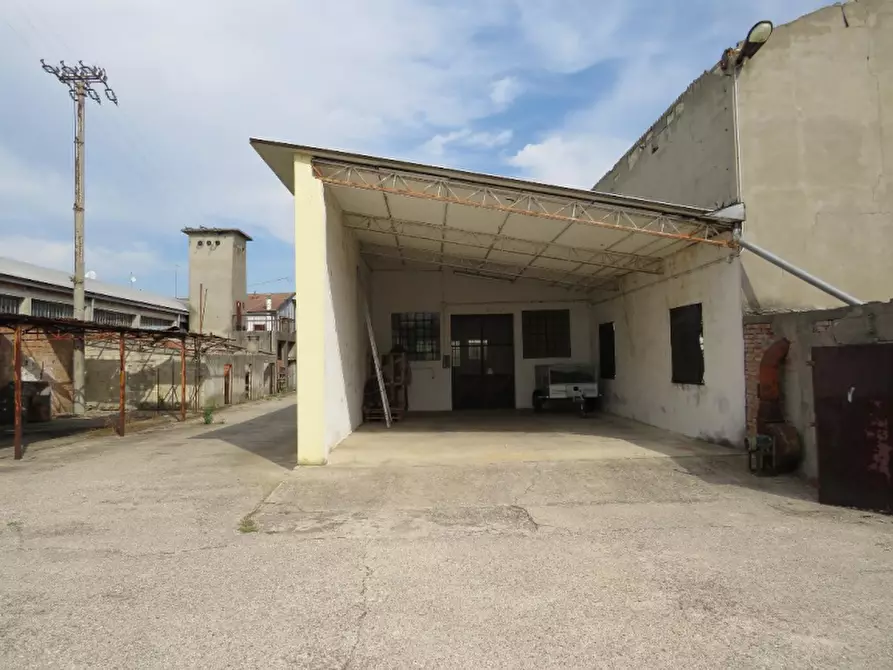 Immagine 22 di Laboratorio in vendita  in Via San Giuseppe 2 a Sanguinetto