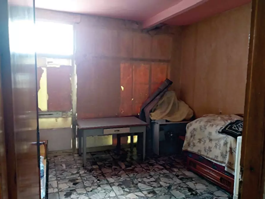 Immagine 4 di Appartamento in vendita  in Via Garibaldi a Valdobbiadene