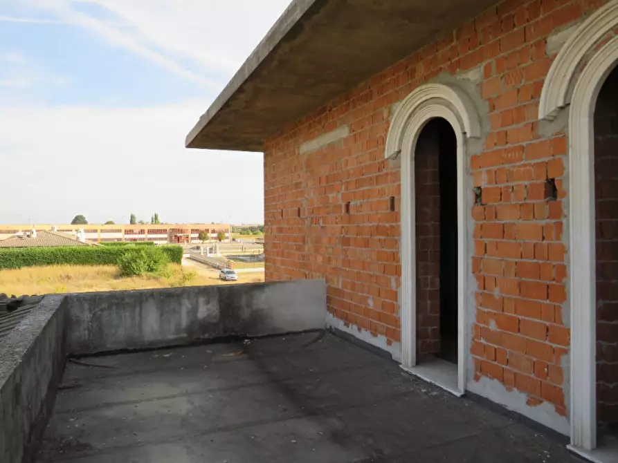 Immagine 36 di Villa in vendita  in Via Ca De Micheli 19 a Sanguinetto