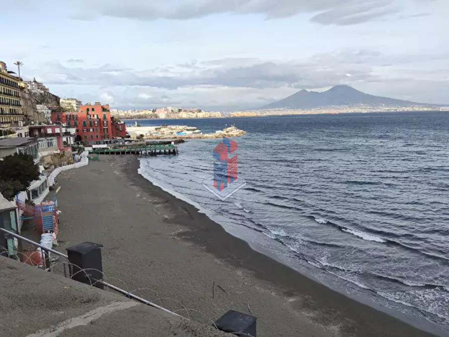 Immagine 4 di Appartamento in vendita  in VIA POSILLIPO a Napoli
