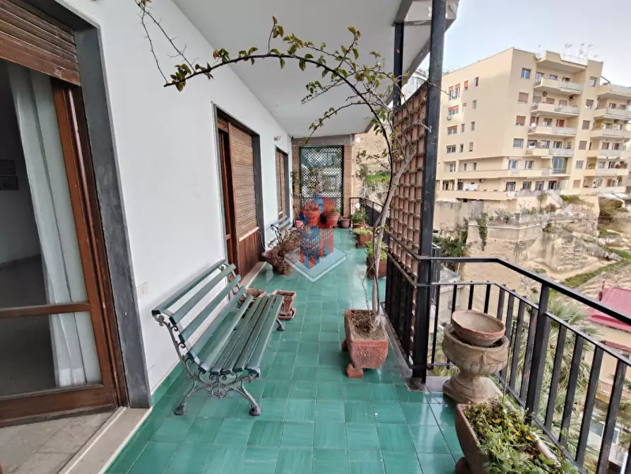 Immagine 19 di Appartamento in vendita  in VIA POSILLIPO a Napoli