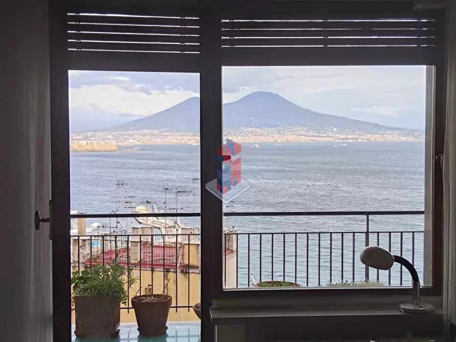 Immagine 29 di Appartamento in vendita  in VIA POSILLIPO a Napoli