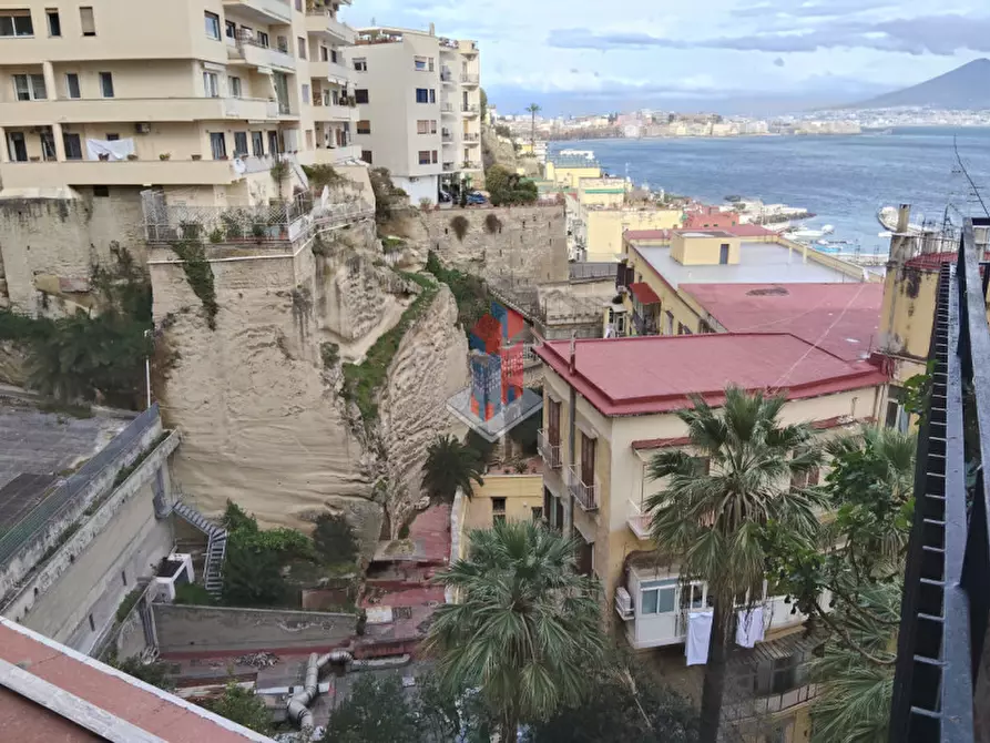 Immagine 33 di Appartamento in vendita  in VIA POSILLIPO a Napoli