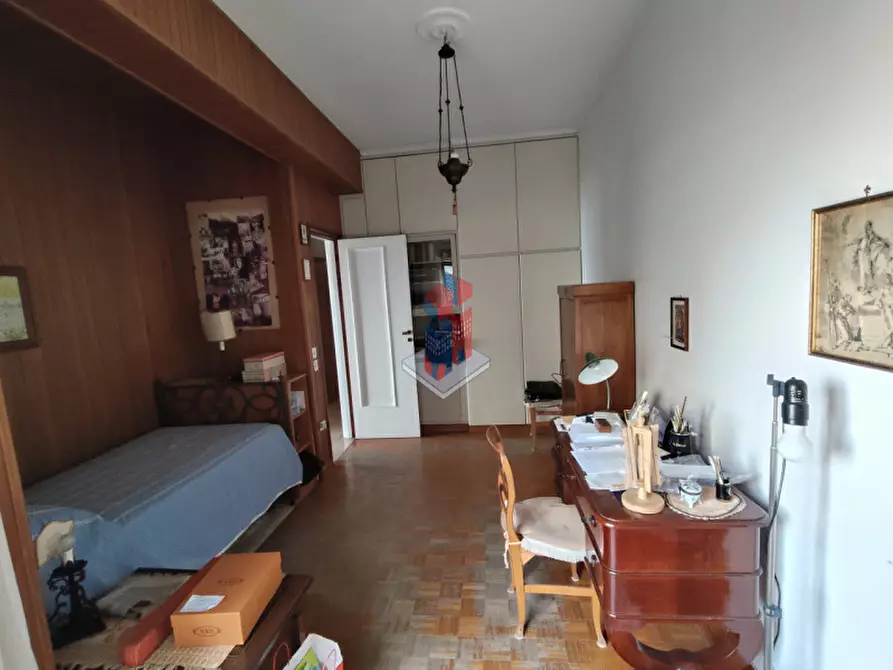 Immagine 35 di Appartamento in vendita  in VIA POSILLIPO a Napoli