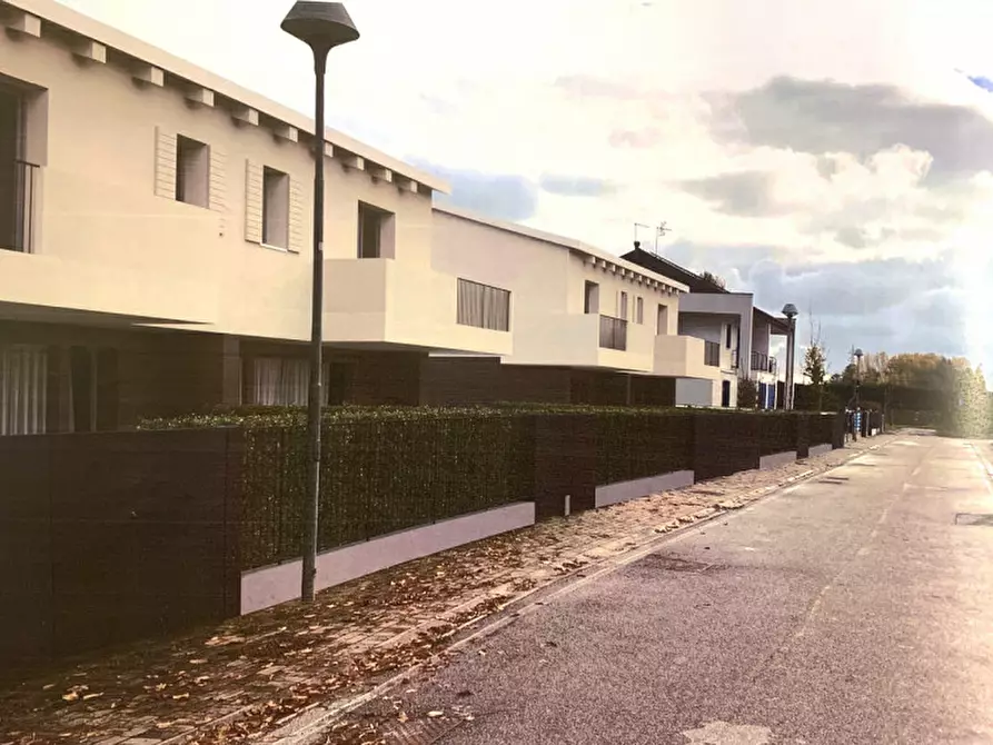 Immagine 2 di Casa bifamiliare in vendita  in maerne a Martellago