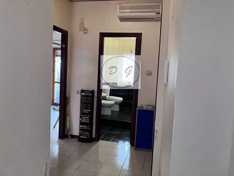 Immagine 16 di Appartamento in vendita  in Via Acicastello a Aci Castello