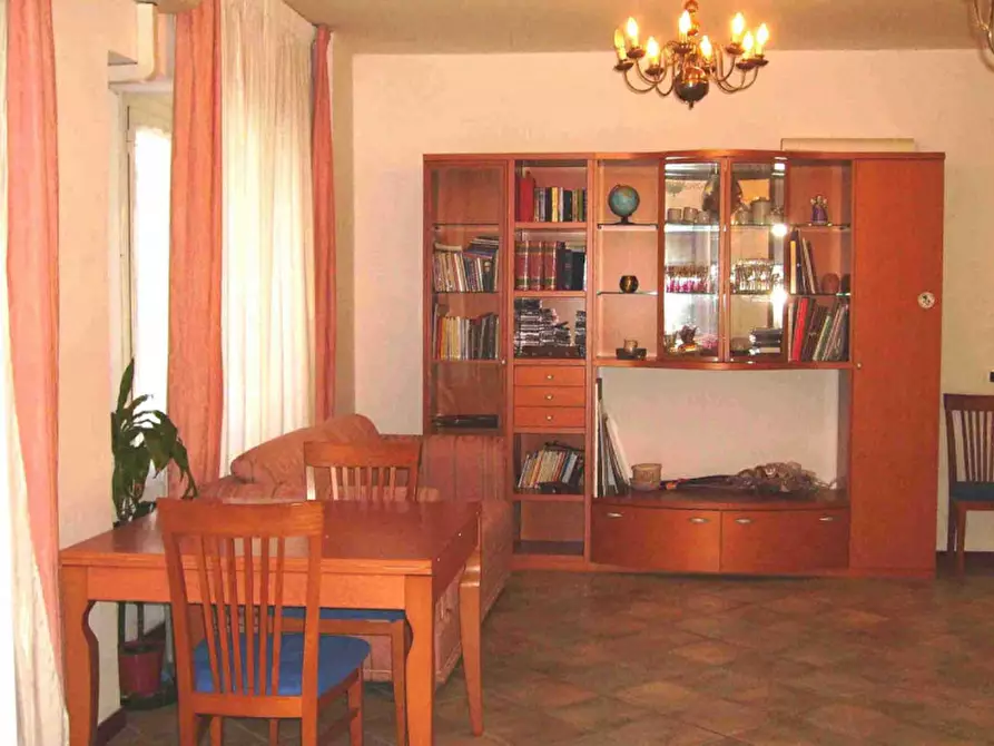 Immagine 2 di Appartamento in vendita  in Via Damaso Cerquetti, 3 a Roma