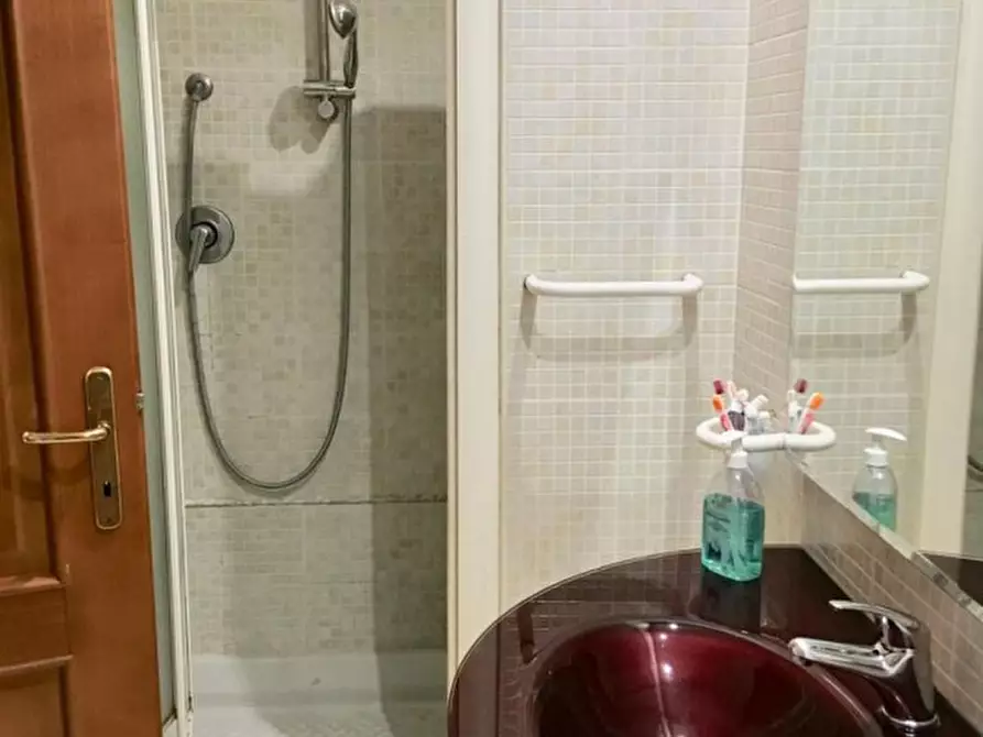 Immagine 6 di Appartamento in vendita  in Via Damaso Cerquetti, 3 a Roma